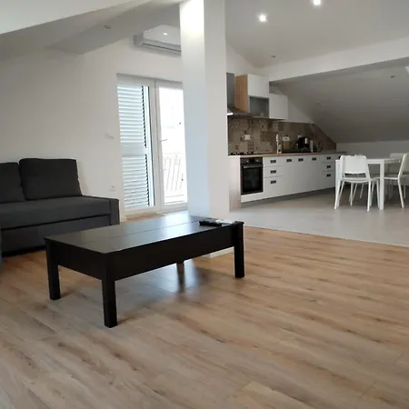 Apartment Doris,